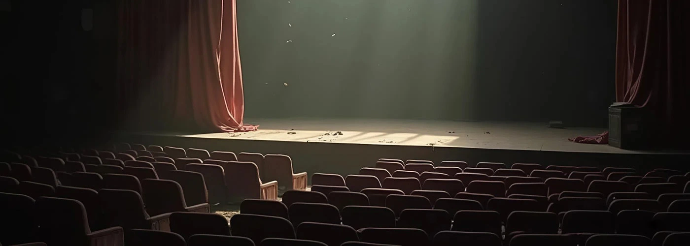 Постер Не стреляйте в экстрасенса. Комедия в Нижнем Новгороде